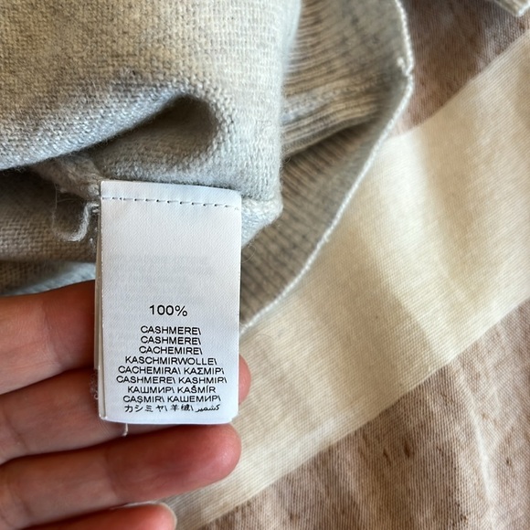 BRUNELLO CUCINELLI
Bead-embellished melange cashmere sweater Light Grey Size XS - Picture 13 of 17